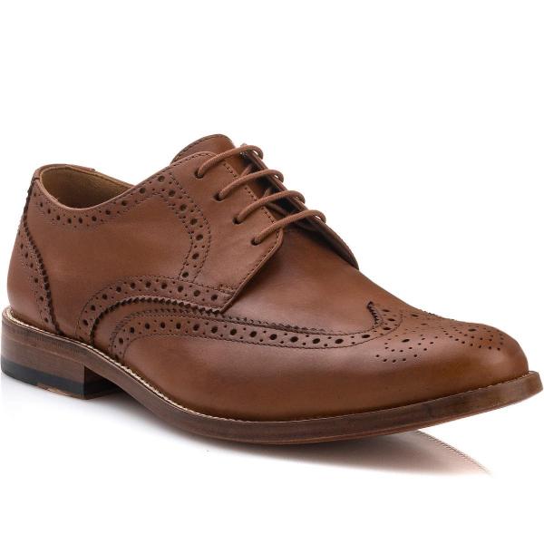 CLARKS James Wing Tan Leather