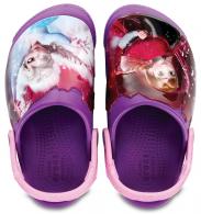 Crocs Fun Lab Lights Frozen Clog berry